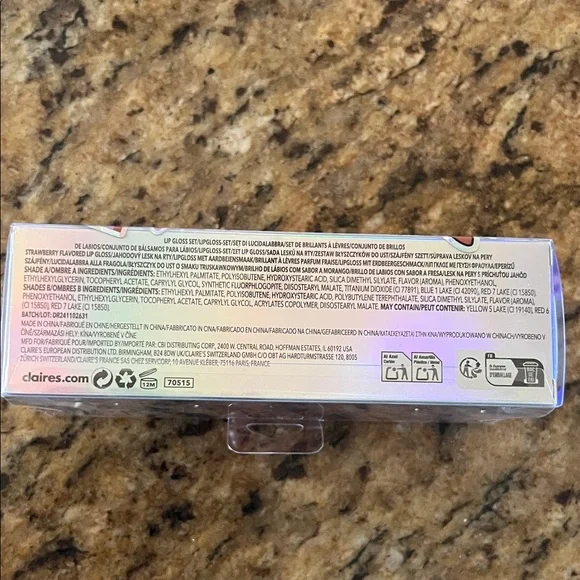 Claire's Animal Lip Gloss Trio - White, Red, Pink NEW IN BOX - Picture 3 of 4